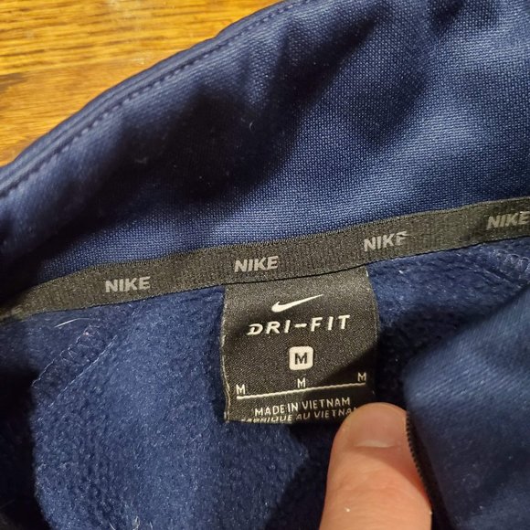 Nike Dri-Fit quarter-zip in Navy Blue - Picture 2 of 4